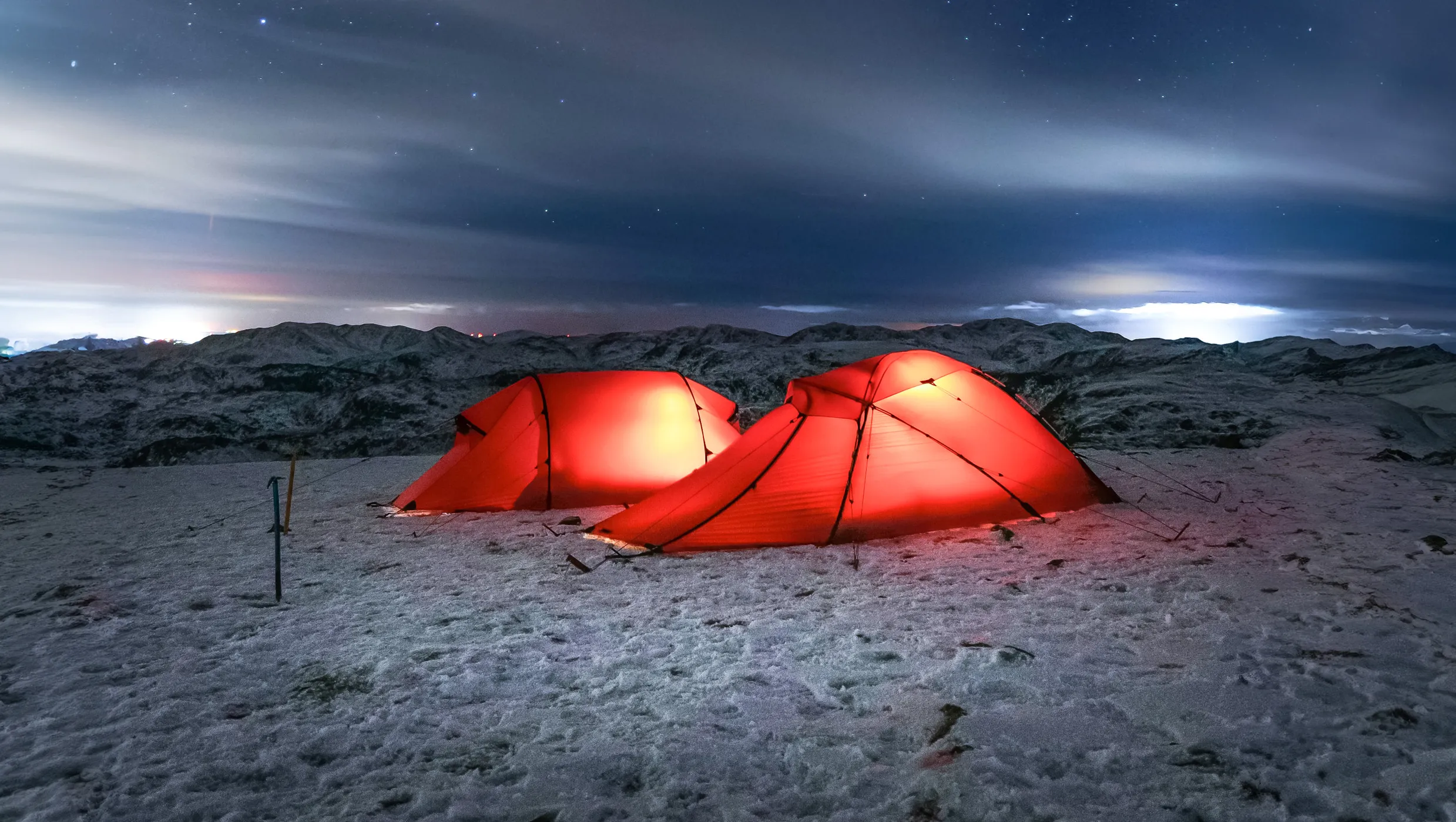 A Hilleberg tent next to the ocean